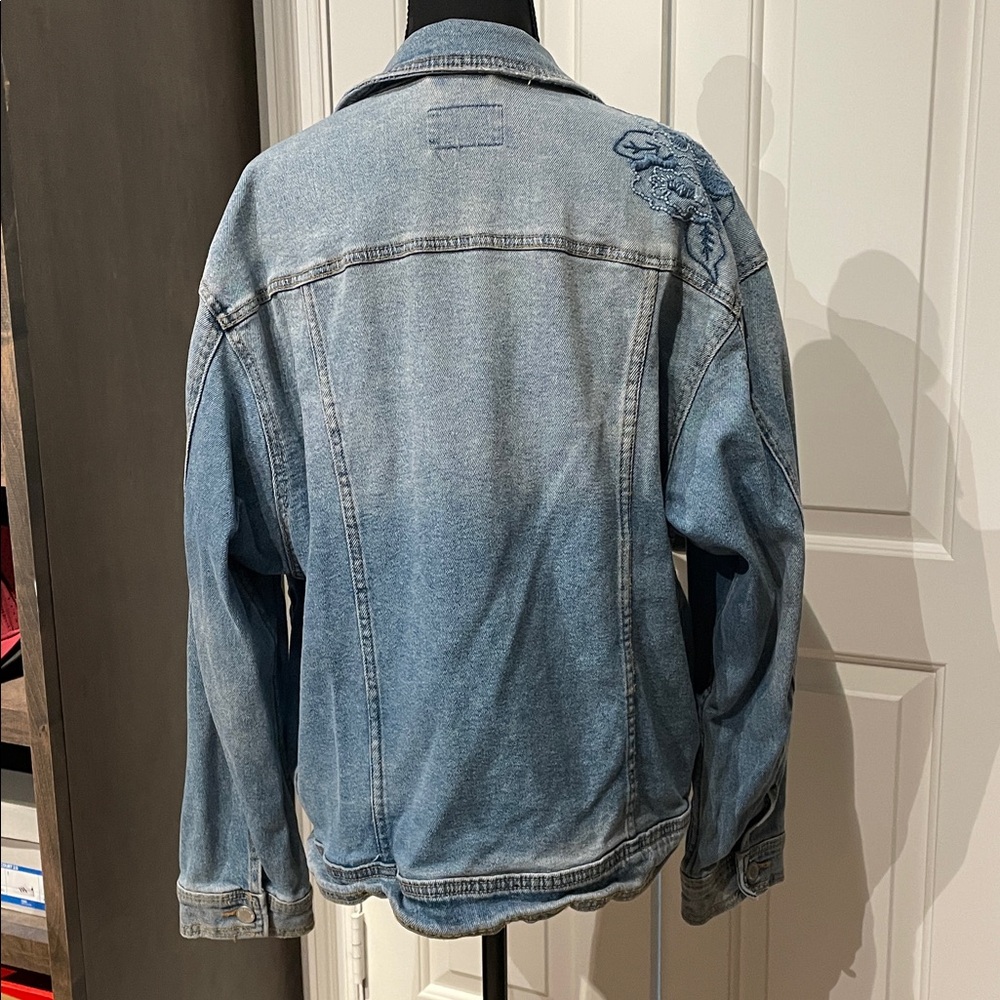 Universal Thread Light Blue Denim Jacket (E) - image 5